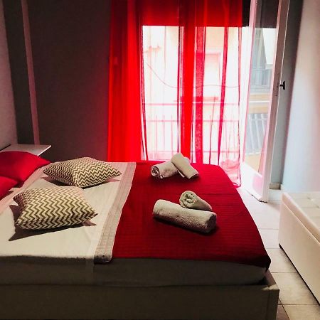 Merilyn Central Apartment Athens Luaran gambar