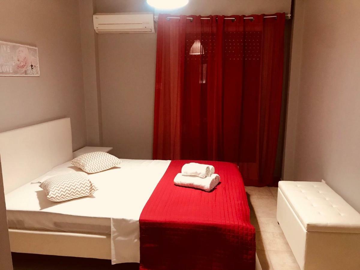 Merilyn Central Apartment Athens Luaran gambar