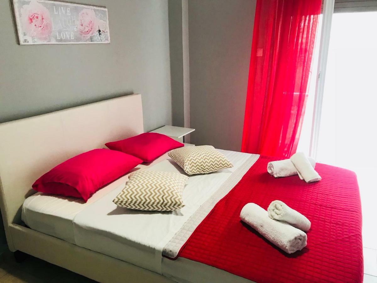 Merilyn Central Apartment Athens Luaran gambar