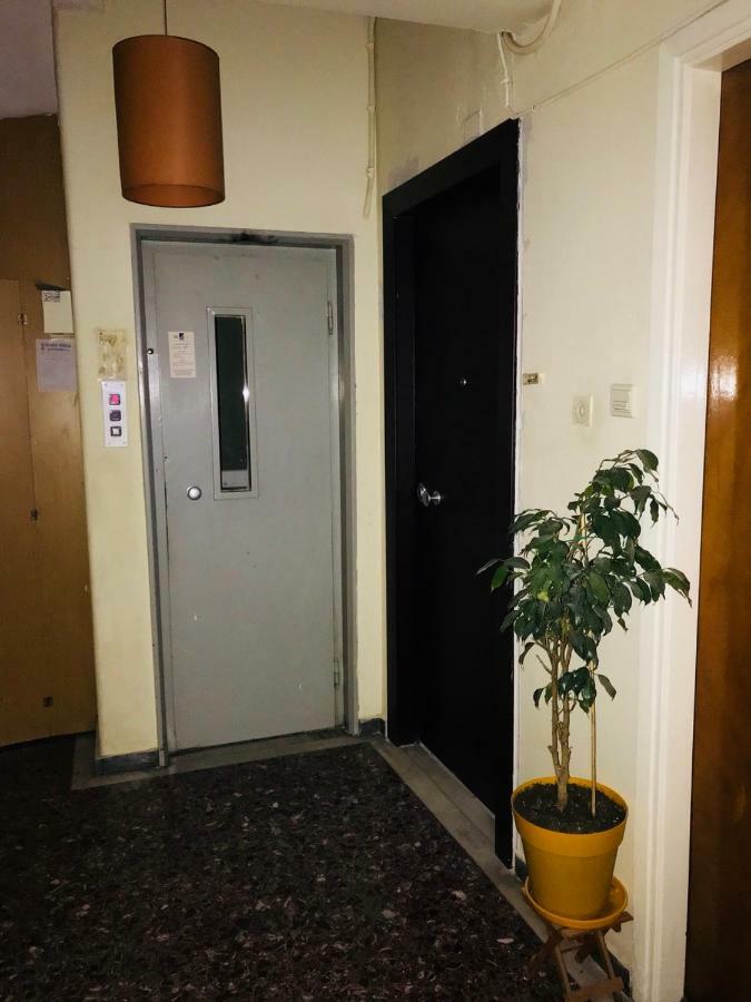 Merilyn Central Apartment Athens Luaran gambar