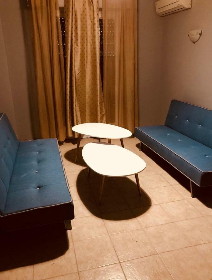 Merilyn Central Apartment Athens Luaran gambar