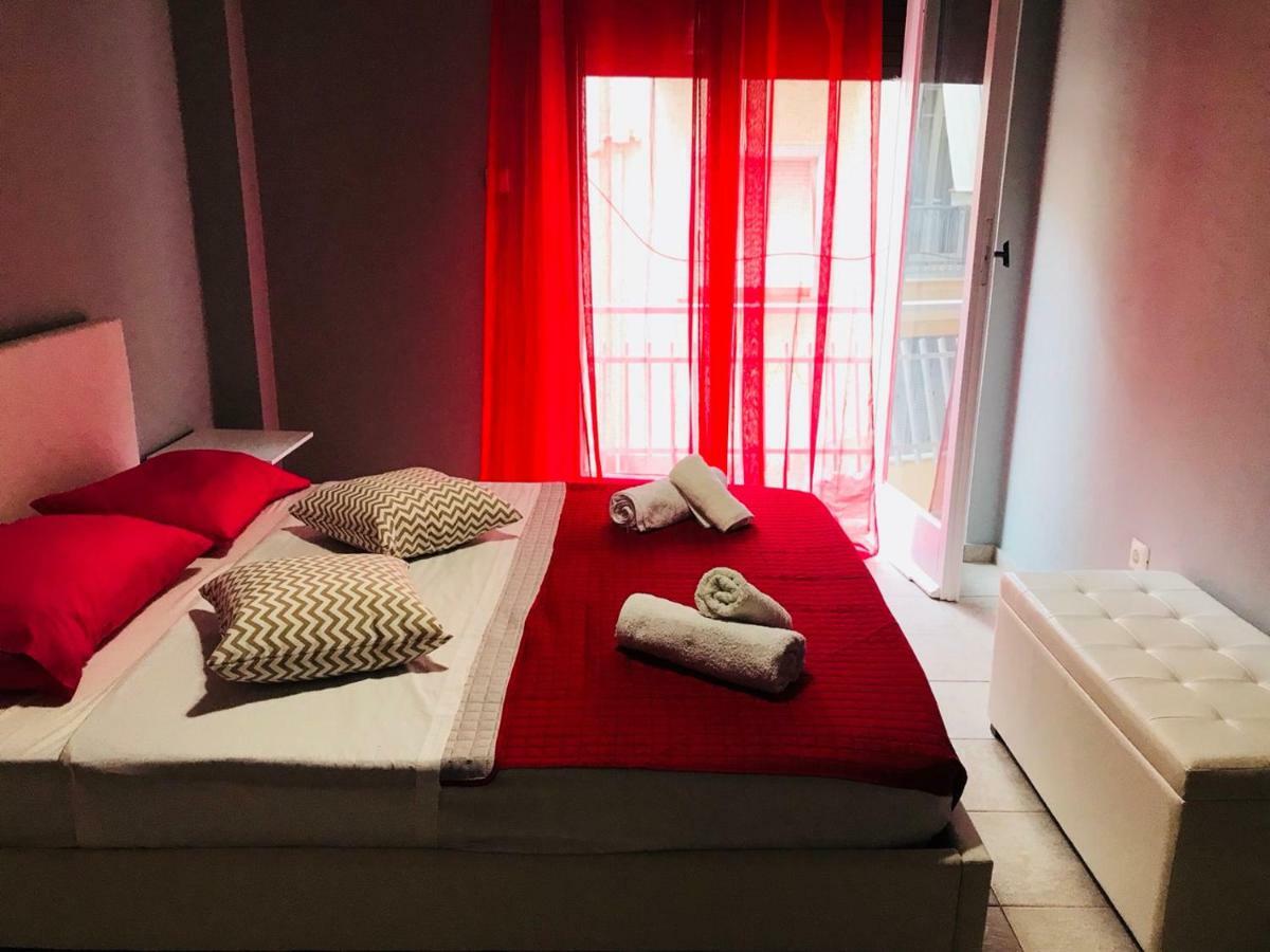 Merilyn Central Apartment Athens Luaran gambar