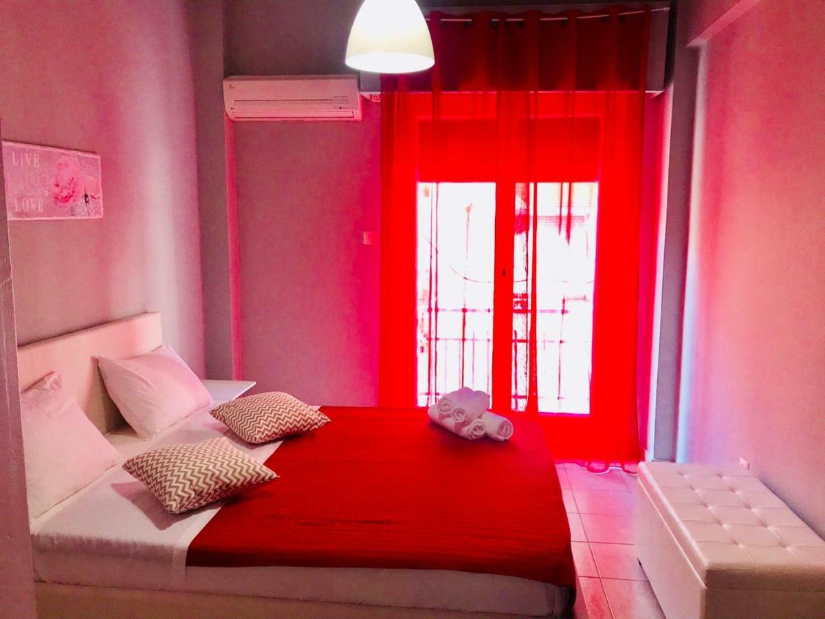 Merilyn Central Apartment Athens Luaran gambar